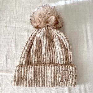 Tommy Hilfiger NEW Women’s Beige Luxe Wool Beanie, Made in Italy